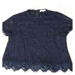 Navy laced top/blouse with inner lining